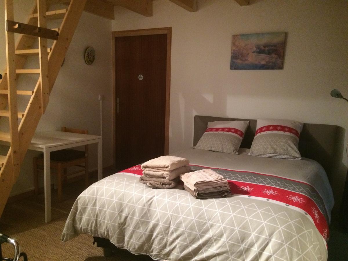 Bed and Breakfast Le Saint Jo à La Féclaz Extérieur photo